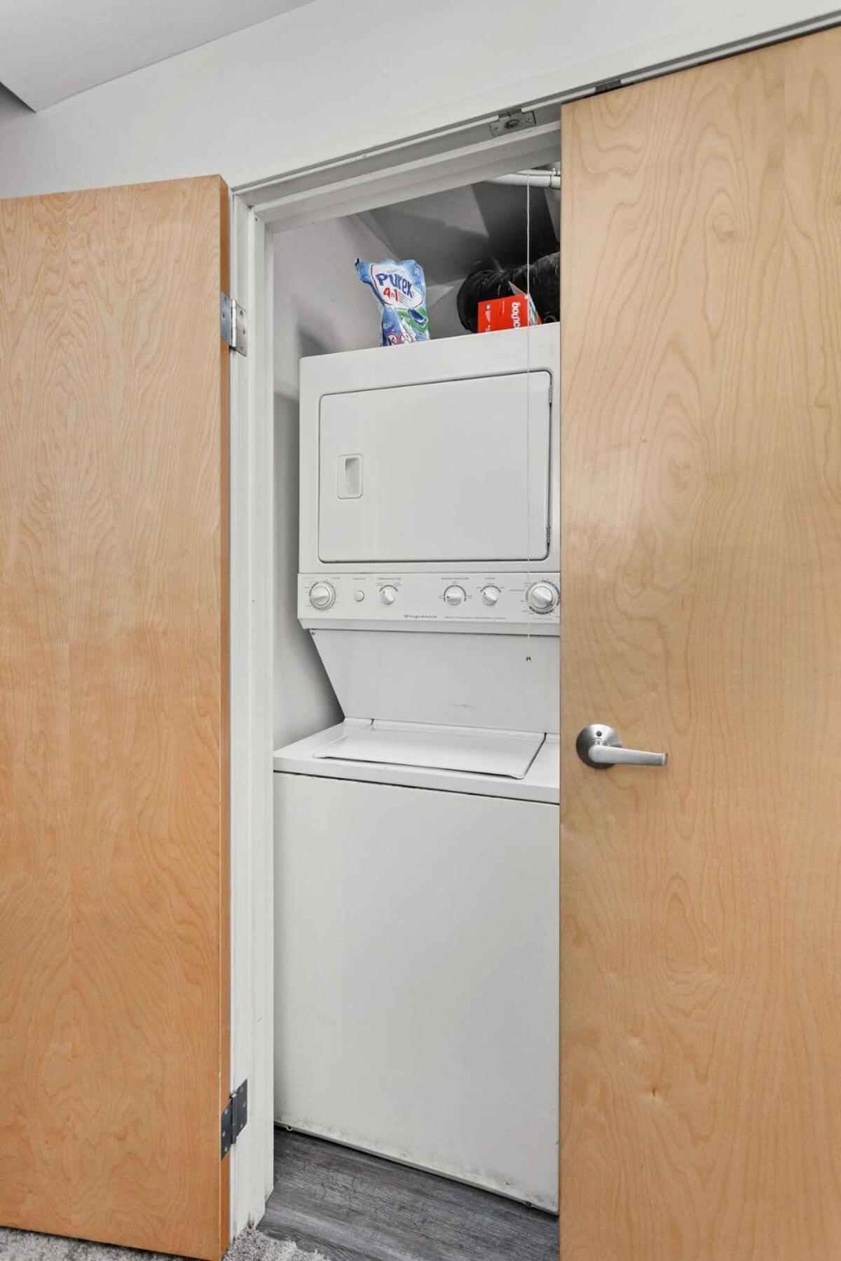 Modern Downtown Apartment 2Br 2Ba By Cozysuites Indianapolis Eksteriør bilde